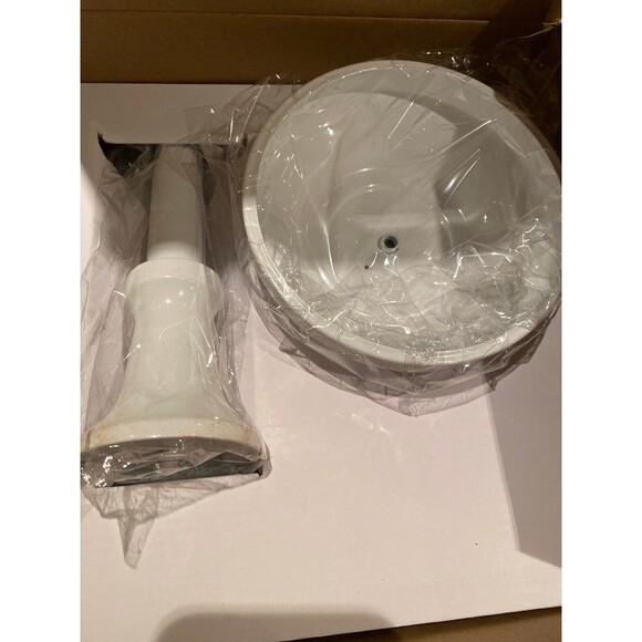 New in box 10” Metal Cake Holder Stand For Wedding Reception Birthday Parties - Picture 7 of 12